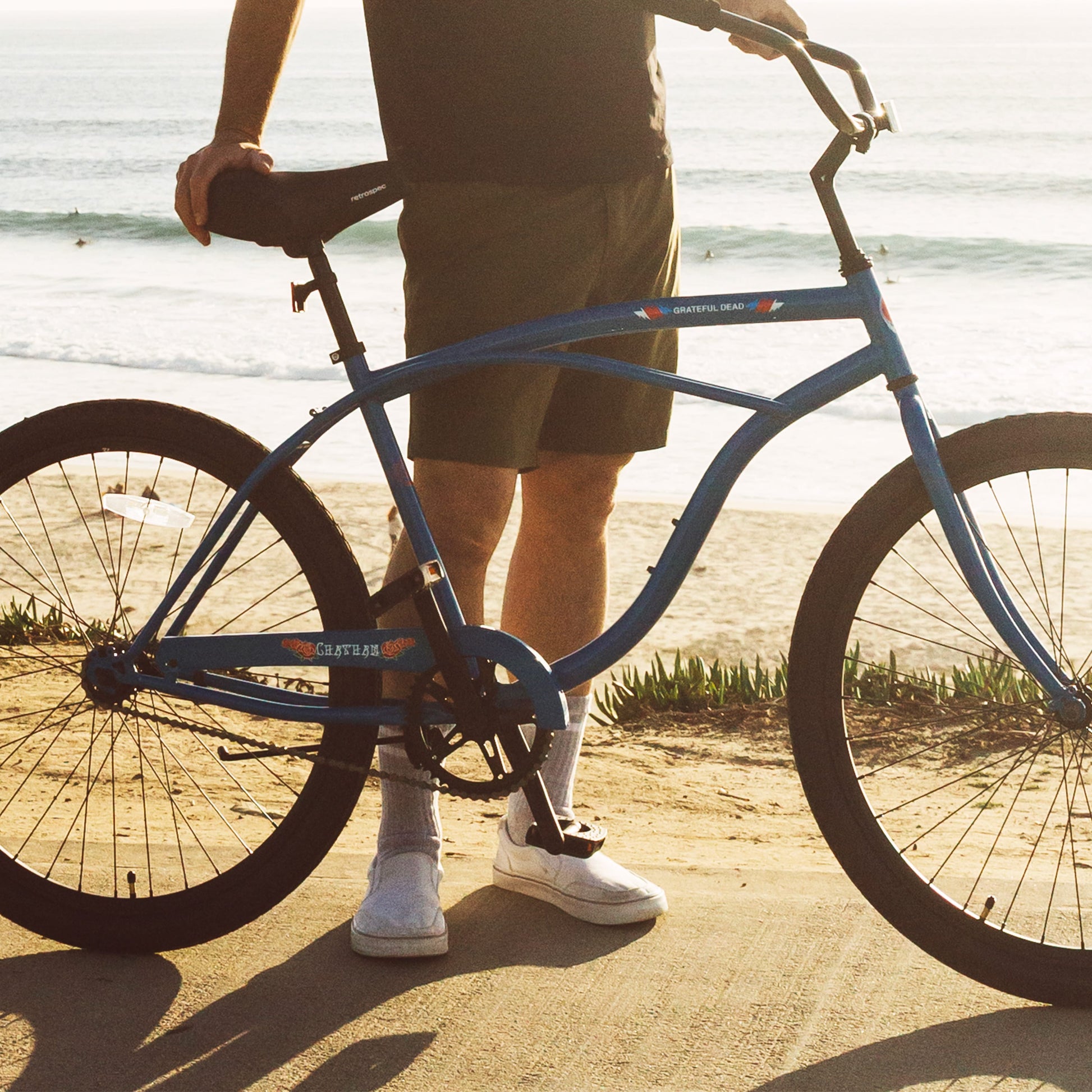 Grateful Dead Chatham Beach Cruiser Bike - Single Speed | Retrospec