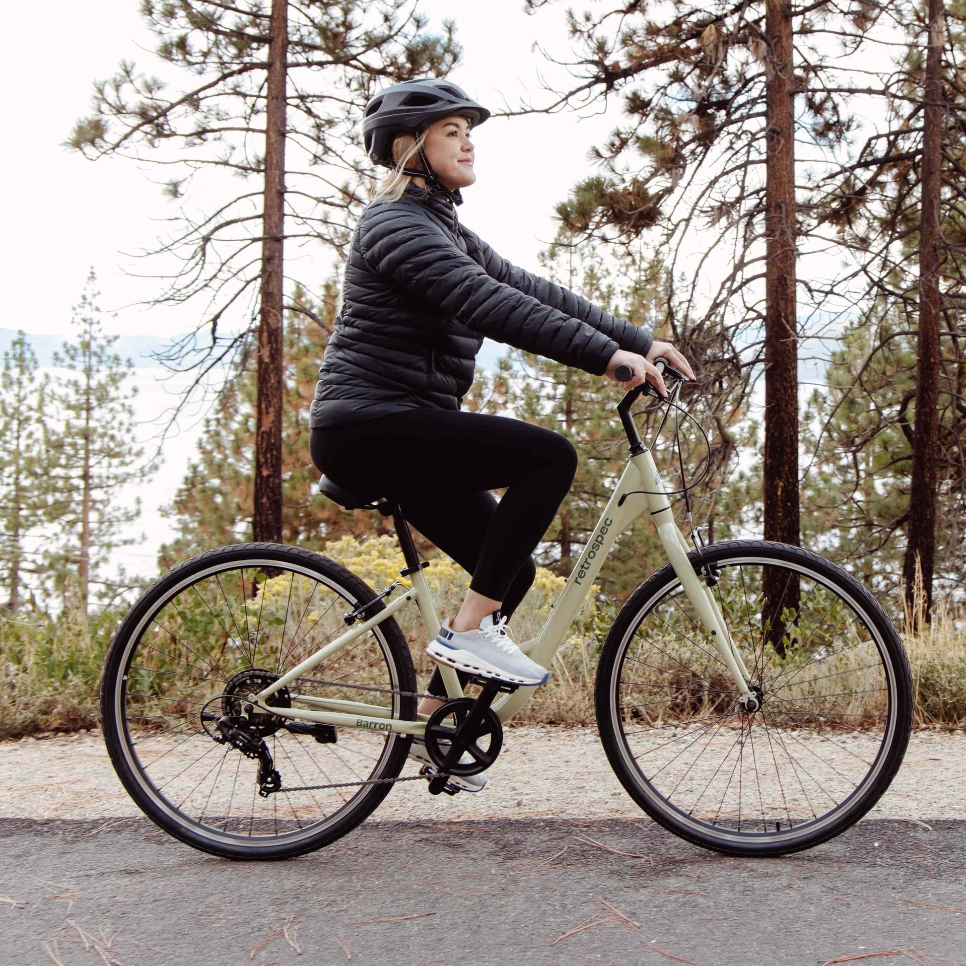 Barron Comfort Hybrid Bike - Step Through 7 Speed | Retrospec